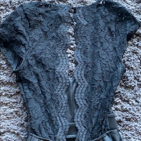 Black Mini Windsor Dress ! ✨ - Picture 5 of 7